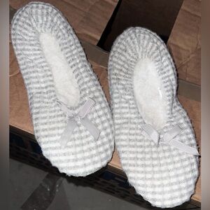 Secret Treasures Women's Slipper Socks